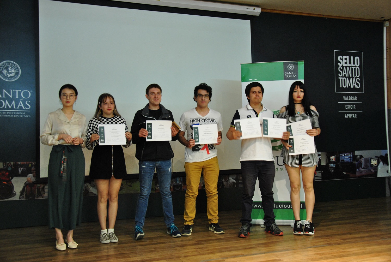 Instituto Confucio realizó entrega de certificados en Concepción