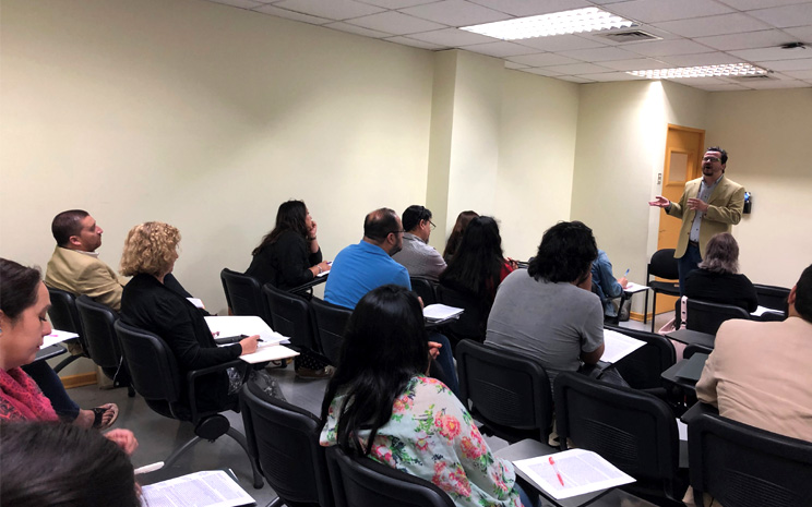 Centro de Estudios Tomistas UST dicta curso sobre ética profesional