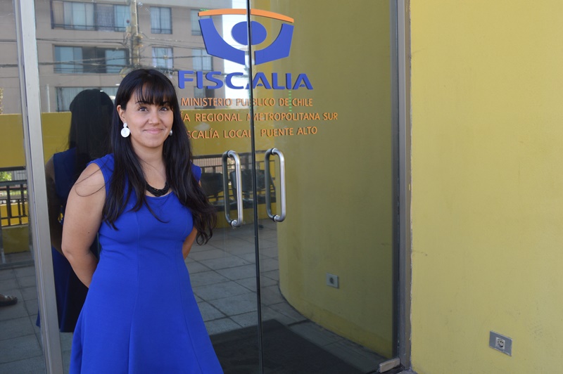 Egresada Técnico Jurídico: "Hoy hago lo que me gusta"