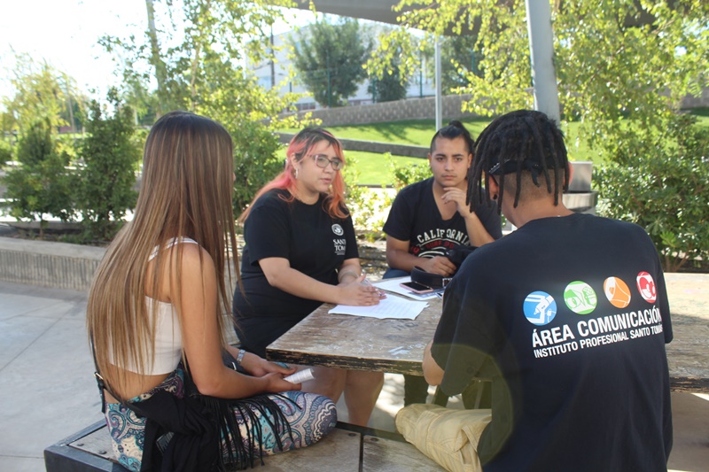 La previa: Actividad con que el Área de Comunicaciones recibe a sus estudiantes nuevos