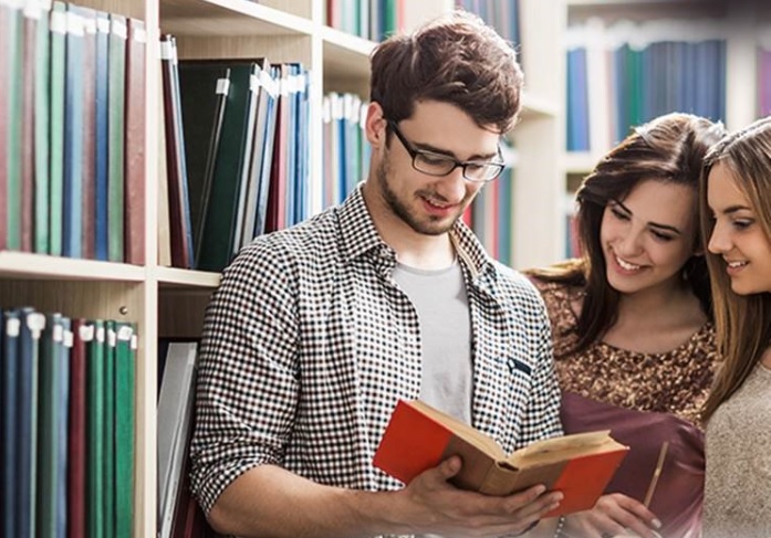 Se encuentra abierta convocatoria para académicos UST