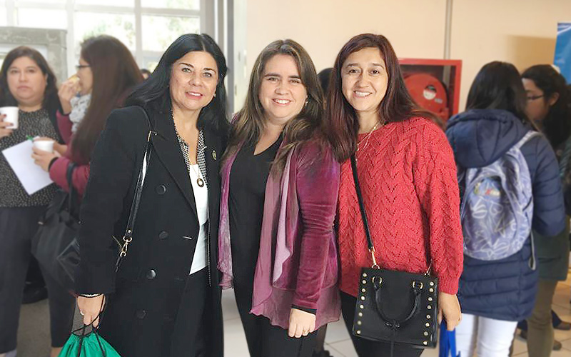 Jefa de carrera de Enfermería de UST Viña del Mar expone sobre participación de la comunidad en el desarrollo de la Salud Pública