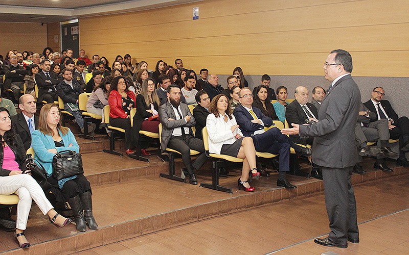 Intendente Regional dictó clase magistral en Inauguración de Año Académico de Santo Tomás Viña del Mar