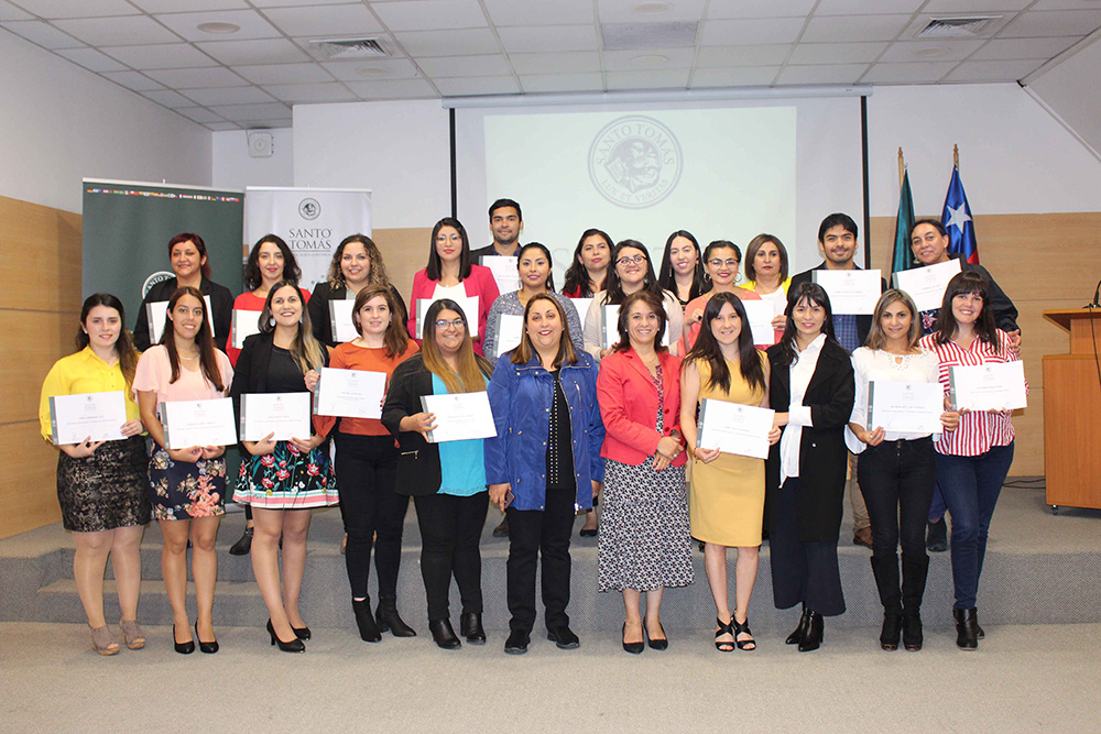 Santo Tomás Valdivia certificó a sus nuevos diplomados