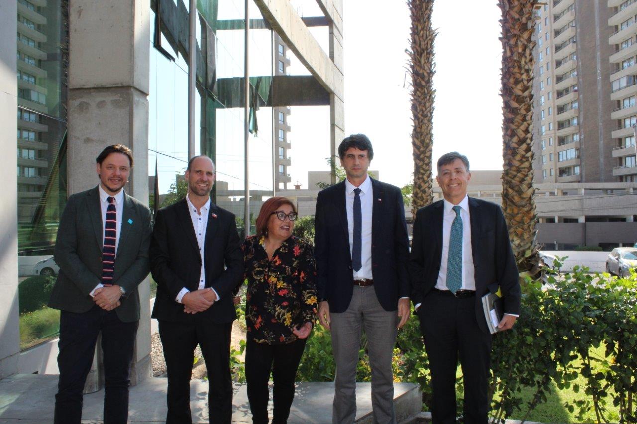 Santo Tomás se une al camino por la descentralización de la ciencia, tecnología e innovación