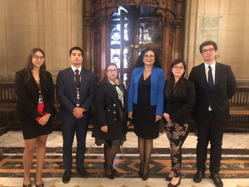 Alumnos de Derecho UST realizan su pasantía en Tribunal Constitucional