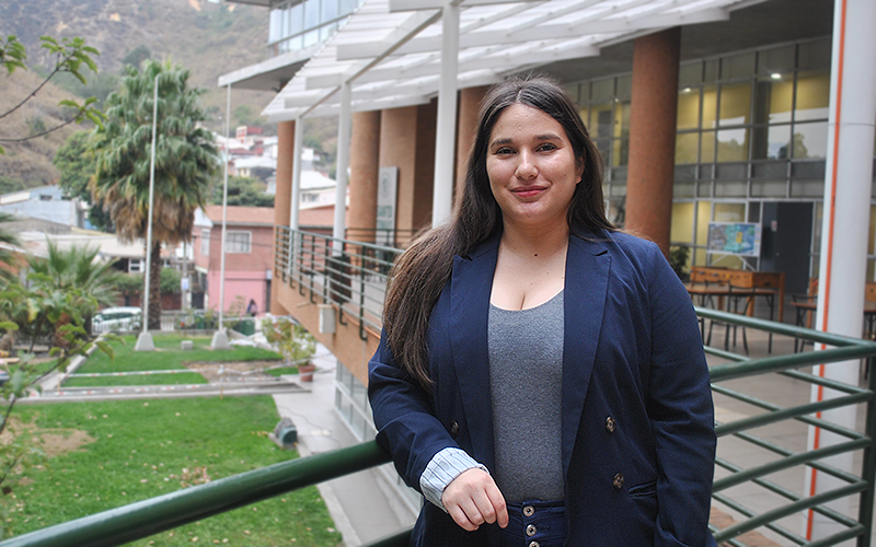 Scarllet Parra, alumna de Técnico en Educación Especial: “Tengo un hijo con discapacidad y lo puedo ayudar gracias a lo que estoy estudiando”