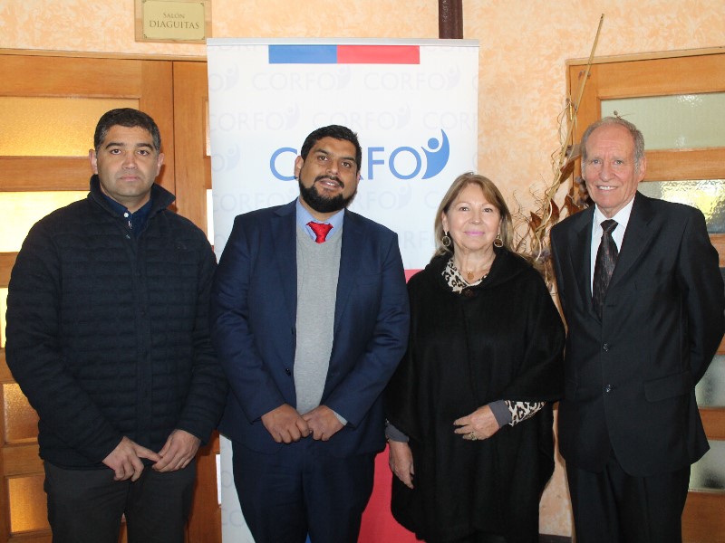 Rector de las Instituciones Santo Tomás La Serena Participa en Conversatorio Corfo-Cidere