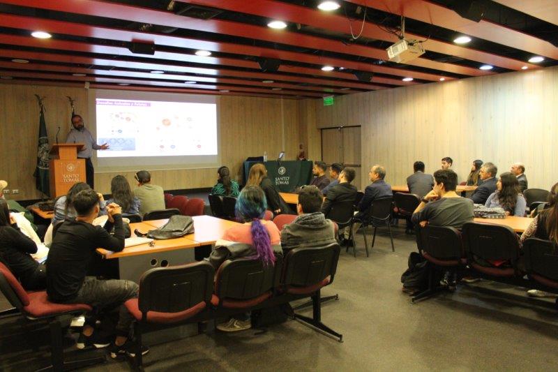 Jóvenes participaron en Taller de Transformación Digital