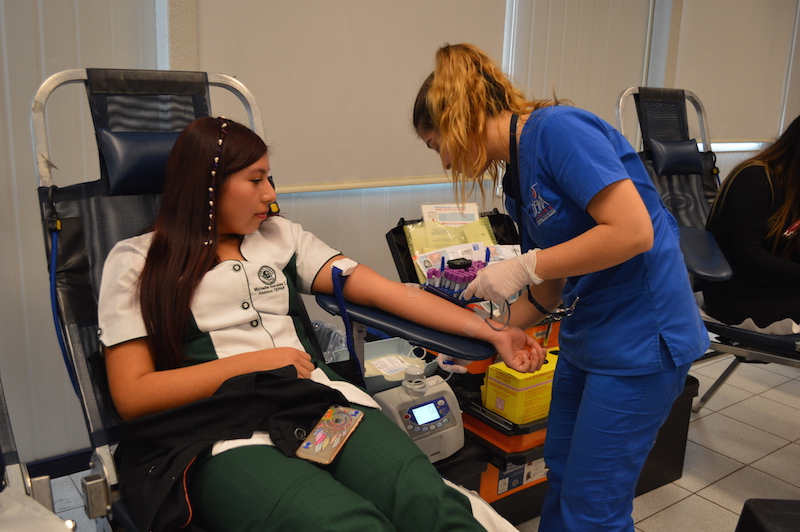 Santo Tomás Puente Alto realizó campaña de donación de sangre