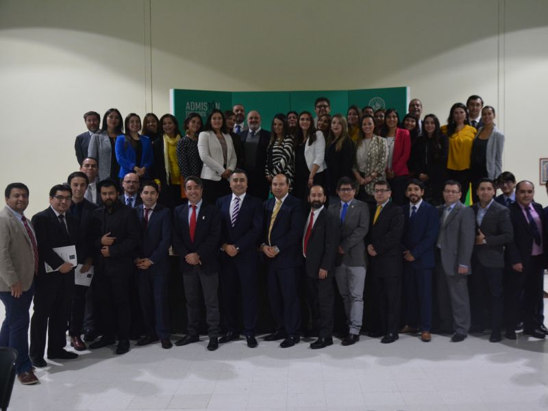 Santo Tomás Concepción premió desempeño académico y profesional de sus docentes