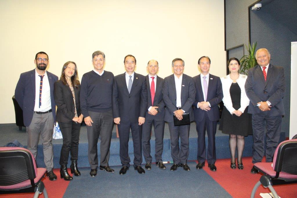 Facultad de Economía y Negocios se hizo presente en el Ciclo de Charlas “Antofagasta en Transformación”
