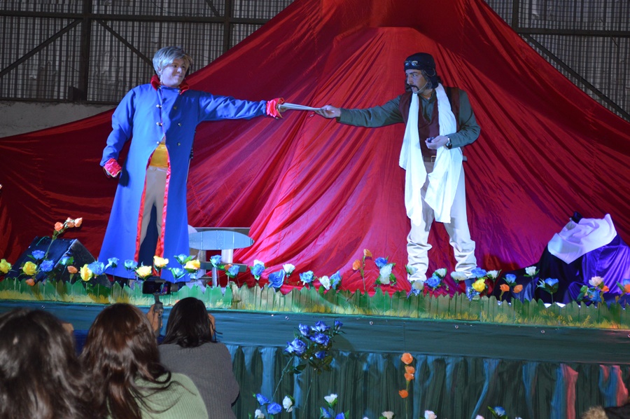 Tomasinos vivieron lanzamiento del Tema Sello 2019 con obra teatral