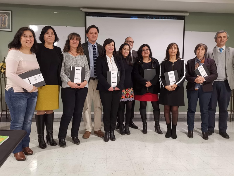 Oficina de Transferencia y Licenciamiento UST establece uso de cuadernos de laboratorio como buena práctica en gestión del conocimiento