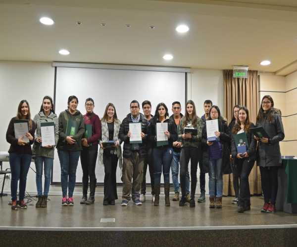 Ciencias Básicas premió a estudiantes en jornada “Búsqueda de la Excelencia”