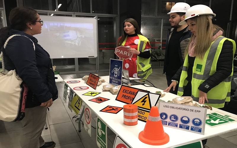 Alumnos de Ingeniería en Prevención de Riesgos realizan muestra sobre seguridad