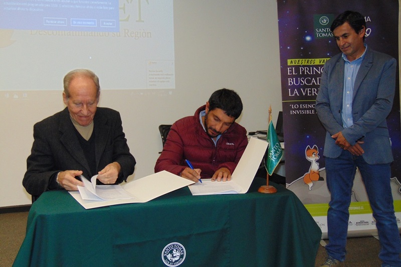 Santo Tomás Ovalle firma convenio para uso de campo agrícola