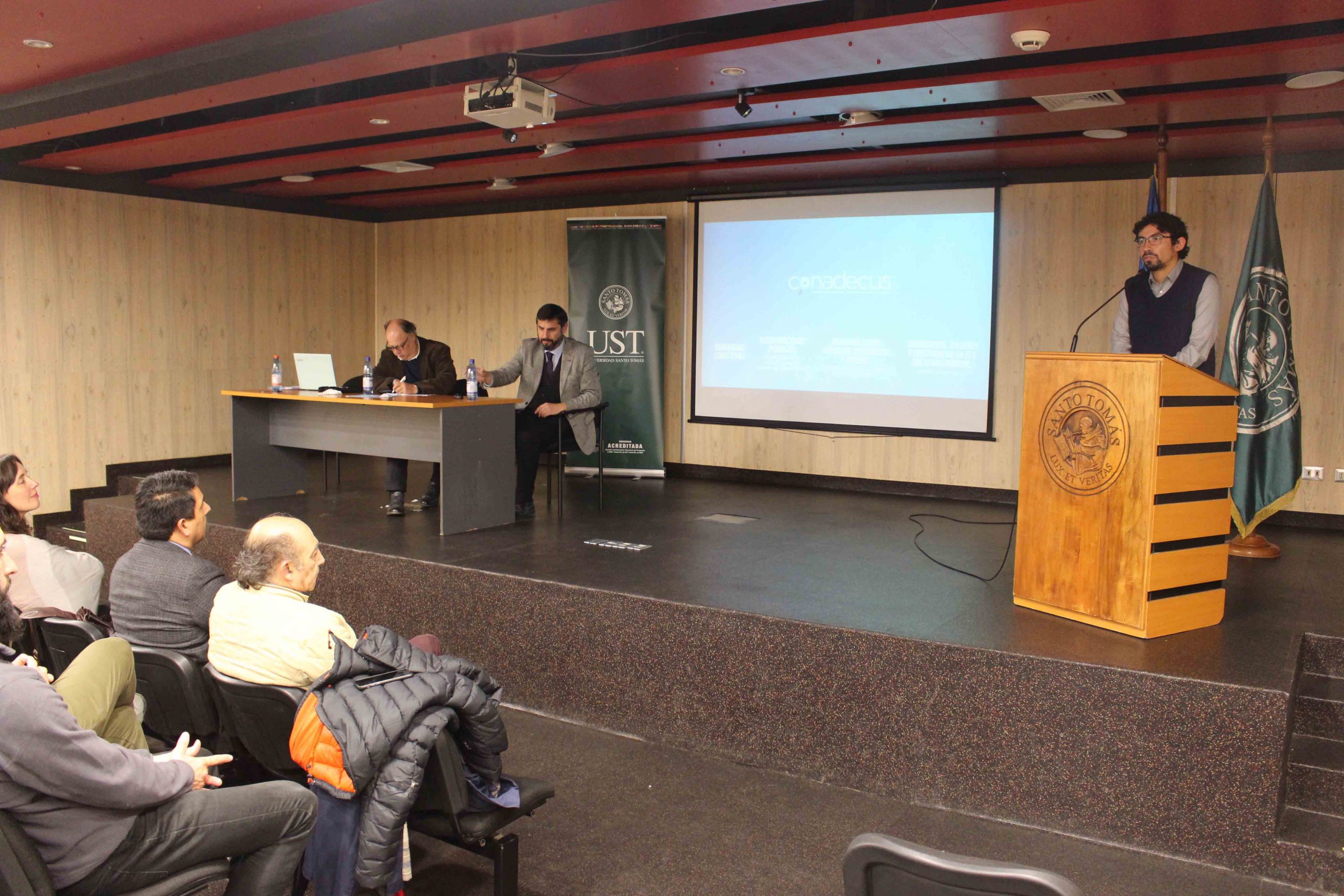 Santo Tomás Valdivia realizó charla sobre la Ley 20.720 de Reorganización y Liquidación de empresas y personas