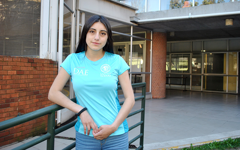 Estudiante de Preparador Físico gana dos pruebas en el torneo zonal de atletismo de las Ligas Deportivas de Educación Superior