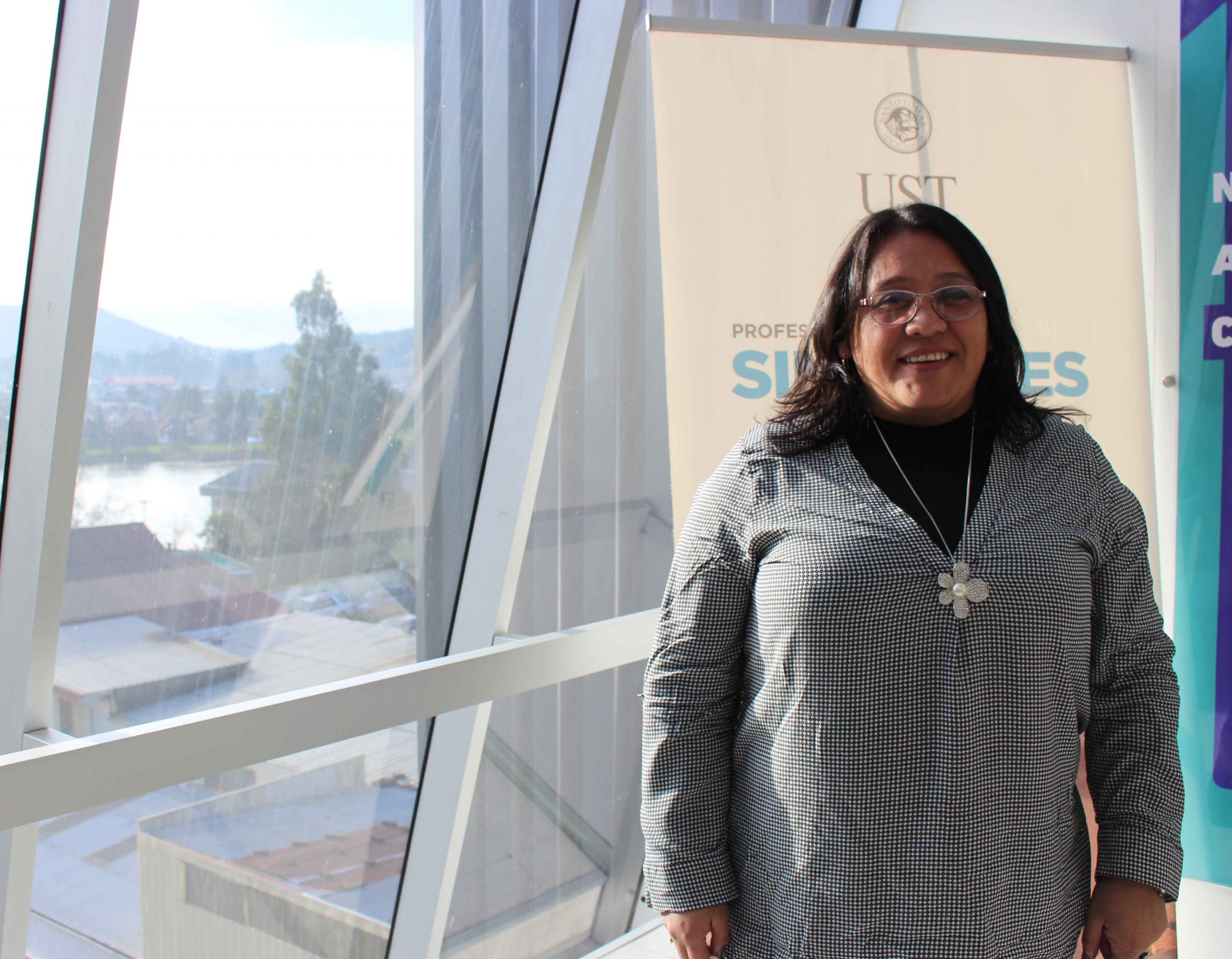 Sandra Flores: “Ser alumna sello significa para mi tener mayor responsabilidad con mi vocación y comunidad”