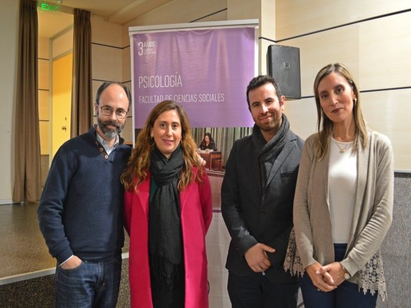 Psicología celebró sus 15 años con jornada de psicoterapia