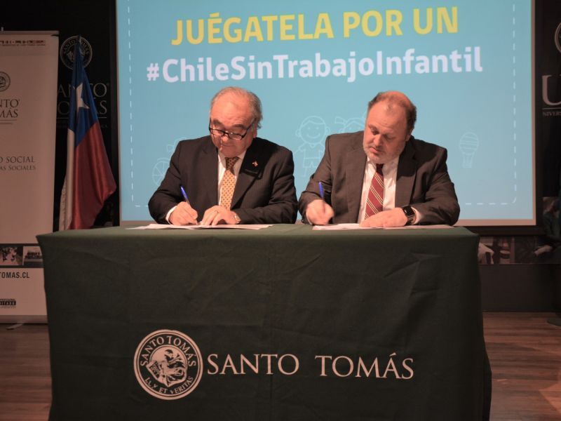 IP Santo Tomás y Ministerio del Trabajo y Previsión Social del Biobío firman convenio en pro de la erradicación del trabajo infantil