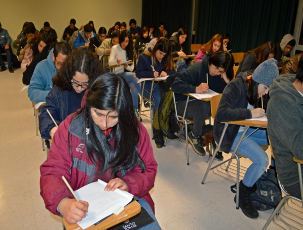 UST prepara primer Ensayo PSU vespertino del año