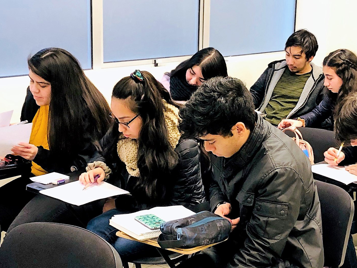 Jóvenes de 4to medio refuerzan contenidos para la PSU en Santo Tomás Punta Arenas
