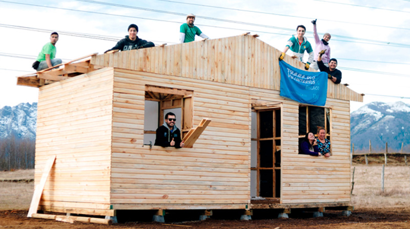 100 estudiantes contribuirán con el mejoramiento de la calidad de vida de habitantes de Calbuco y Pargua