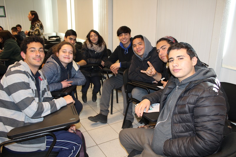 Santo Tomás Puente Alto realizó Seminario de Líderes para jóvenes de La Florida