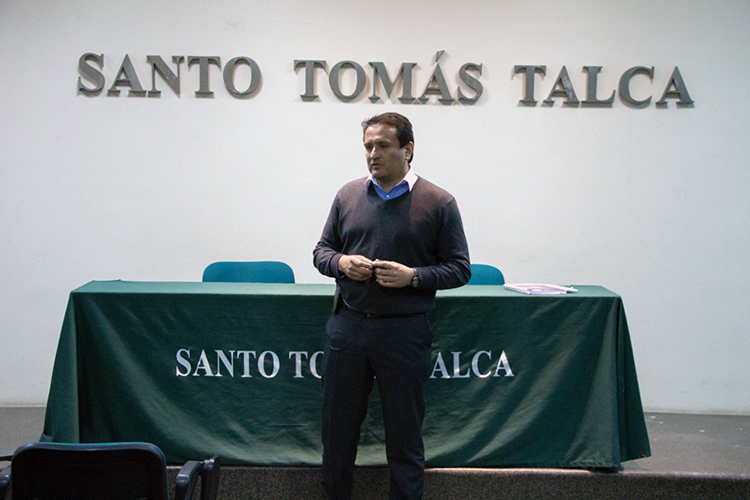 Subgerente de BancoEstado Microempresas dictó charla sobre Educación Financiera en la UST Talca