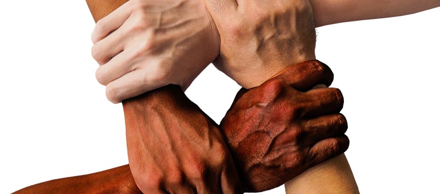 Enfermería capacita a migrantes en áreas de desarrollo personal