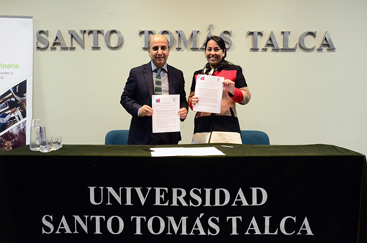 Medicina Veterinaria de Santo Tomás Talca firmó convenio con Seremi de Salud del Maule