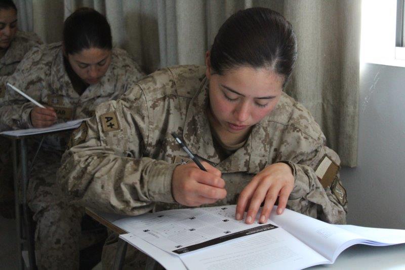 Conscriptos de Calama y Antofagasta se preparan para rendir la PSU