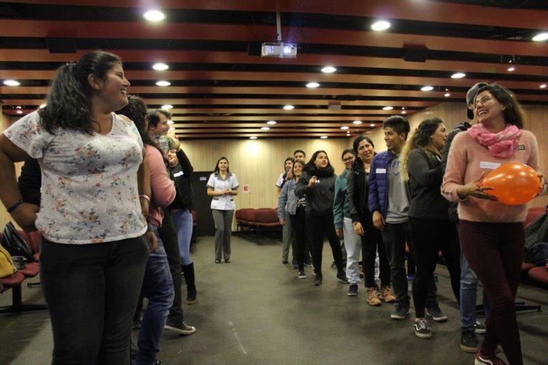 Estudiantes participan en red de apoyo para evitar casos de deserción universitaria