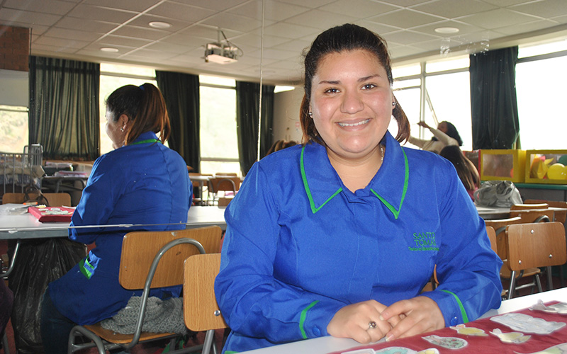 Bárbara Montecinos, de Rapa Nui a Técnico en Educación Parvularia: “Ha sido difícil, pero en Santo Tomás siempre te están apoyando”