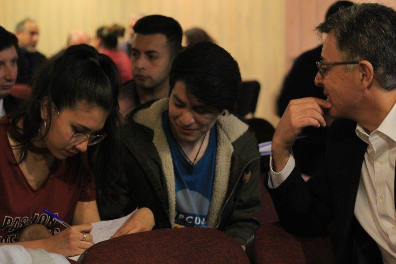 A salón lleno se efectuó el Taller de Ideación