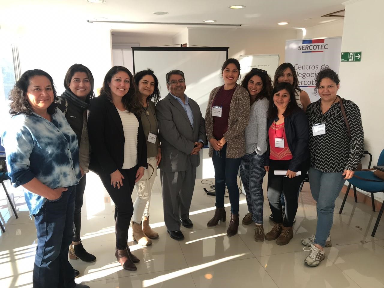 Académico de Ingeniería Comercial participa como relator en la sexta versión de la Escuela Fortalecimiento Empresarial Femenino, organizada por el Centro de Negocios Sercotec, La Serena.