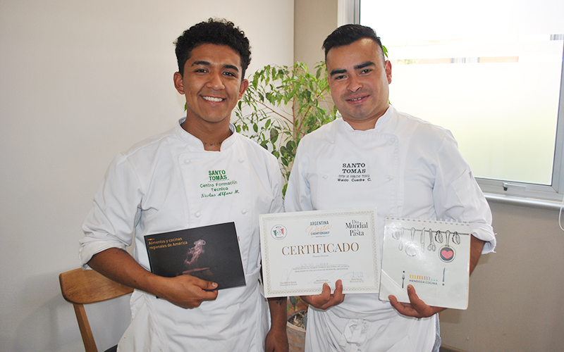 Alumnos de Gastronomía obtienen el tercer puesto en el “Torneo Nacional de la Pasta” desarrollado en Argentina