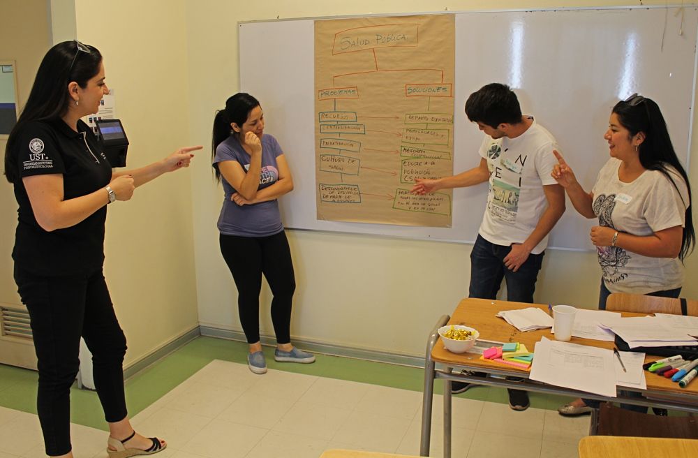 Facultad de salud de la UST desarrolla cabildo para sus estudiantes