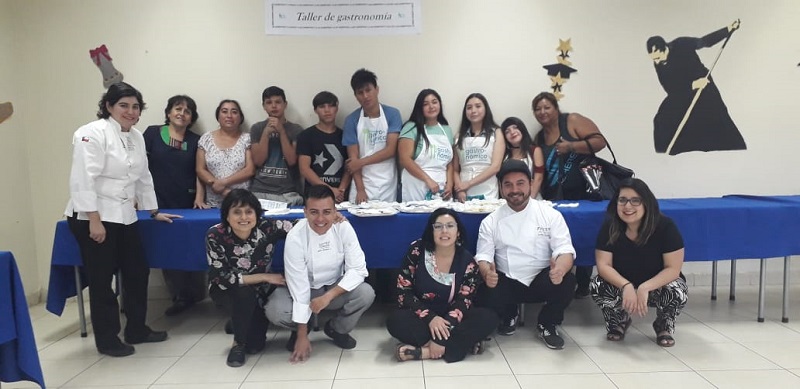 Santo Tomás y Fundación Súmate impulsan la integración de jóvenes en situación de vulnerabilidad