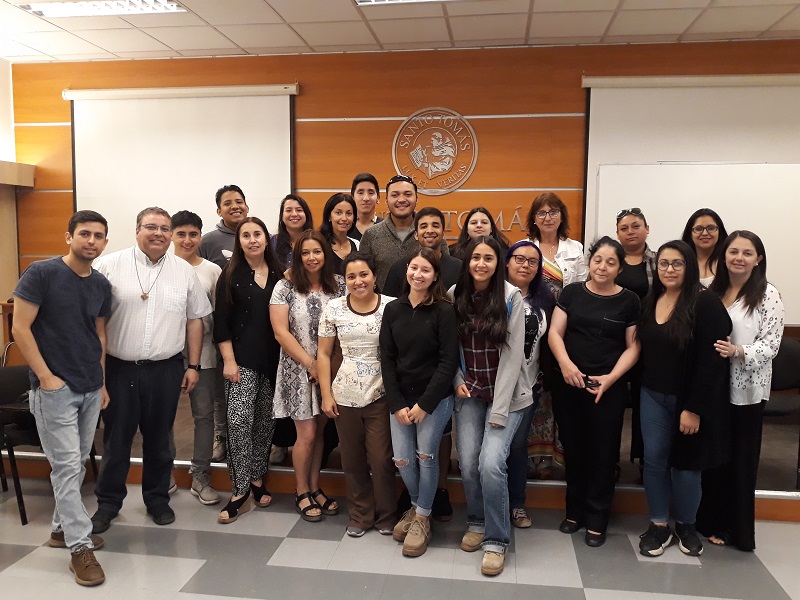 Santo Tomás Curicó realizó desayuno de fin de año con delegados de carreras
