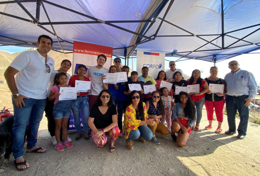 COMPROMISO SOCIAL: FUTUROS PROFESIONALES APOYARON CAPACITACIONES EN CAMPAMENTOS DE ANTOFAGASTA