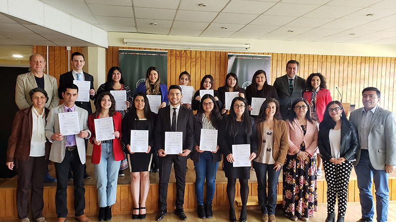Destacan trabajo interdisciplinario como valor en futuros profesionales
