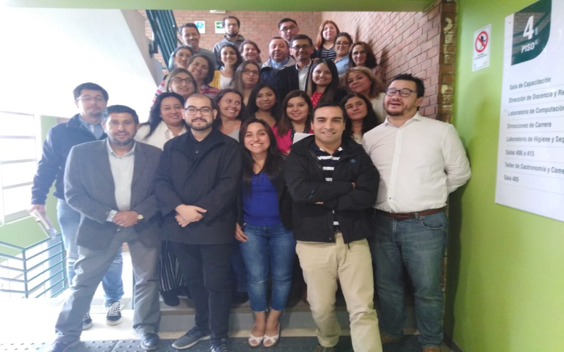 Casi 30 académicos de ST Los Ángeles participan de Curso de Ética Profesional