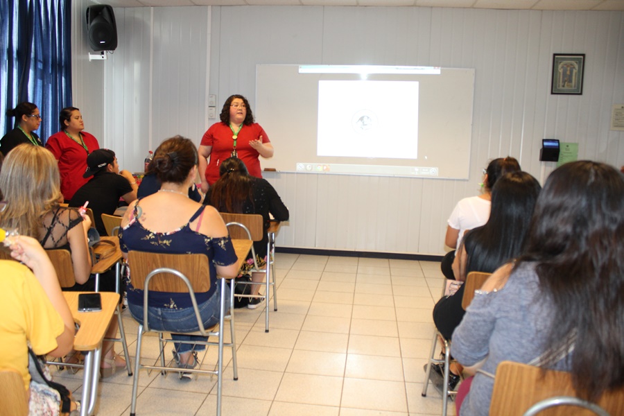 Alumnos nuevos fueron "TEGYN por un día"