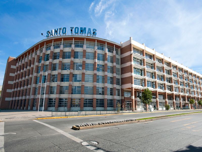 Rector de Santo Tomás Concepción informa sobre clases a distancia