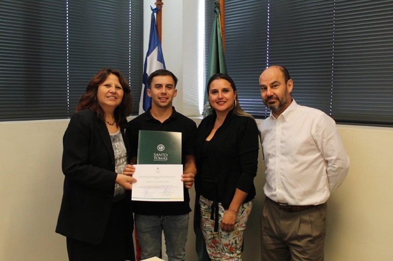 Estudiante de Preparador Físico de Santo Tomás San Joaquín se adjudicó Fondo de Desarrollo Institucional del MINEDUC