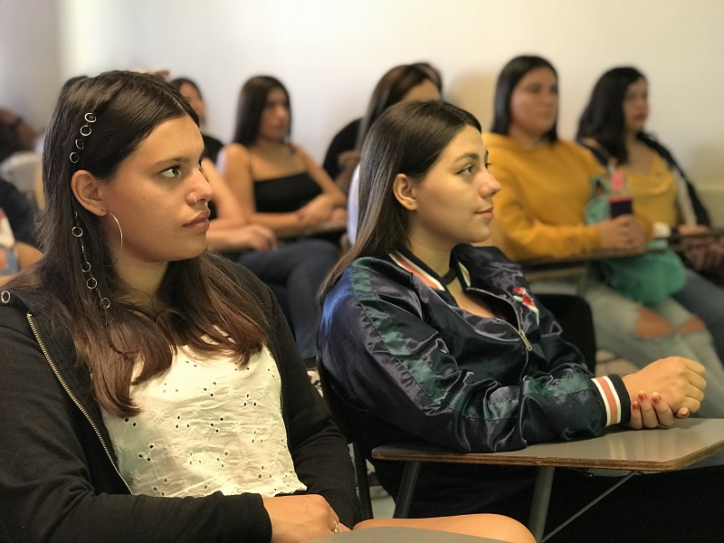 Nuevos tomasinos asisten a las actividades de Semana Cero en Santiago Centro