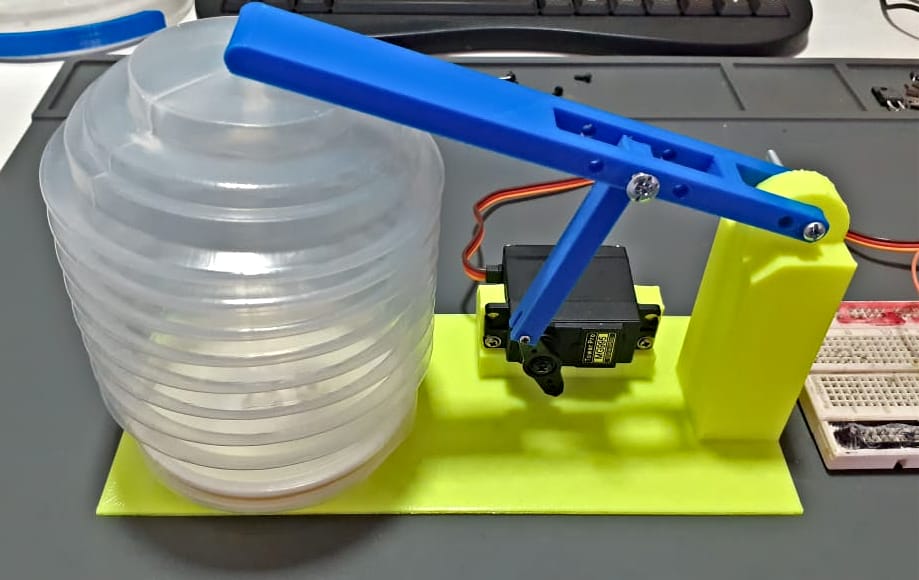 Estudiantes del IP crean prototipo de ventilador mecánico para la Región de Tarapacá
